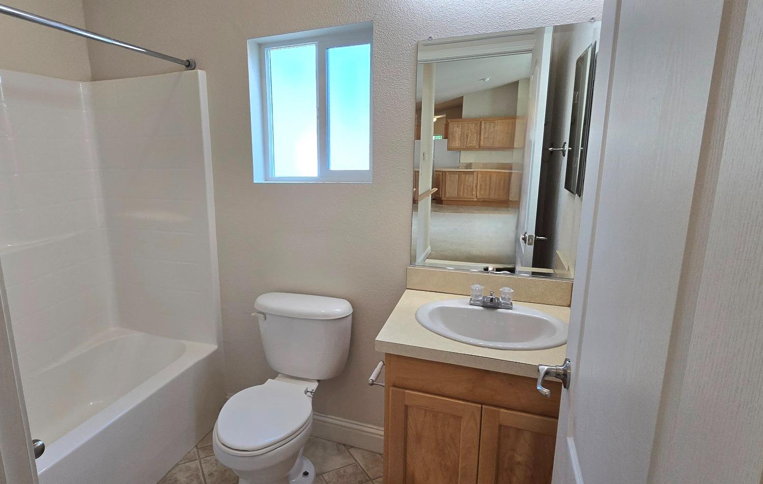 Detail Gallery Image 34 of 49 For 194 Full Cir, Davis,  CA 95618 - 3 Beds | 2 Baths