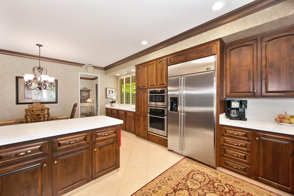 Detail Gallery Image 25 of 95 For 11523 Forty Niner Cir, Gold River,  CA 95670 - 3 Beds | 2/1 Baths