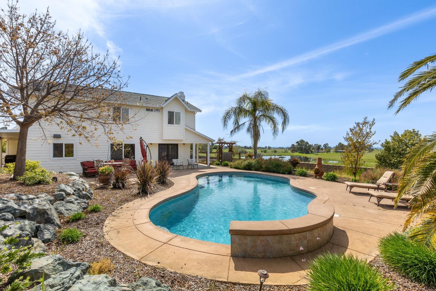 Detail Gallery Image 38 of 73 For 4161 Kapaka Ln, Wheatland,  CA 95692 - 4 Beds | 2/1 Baths