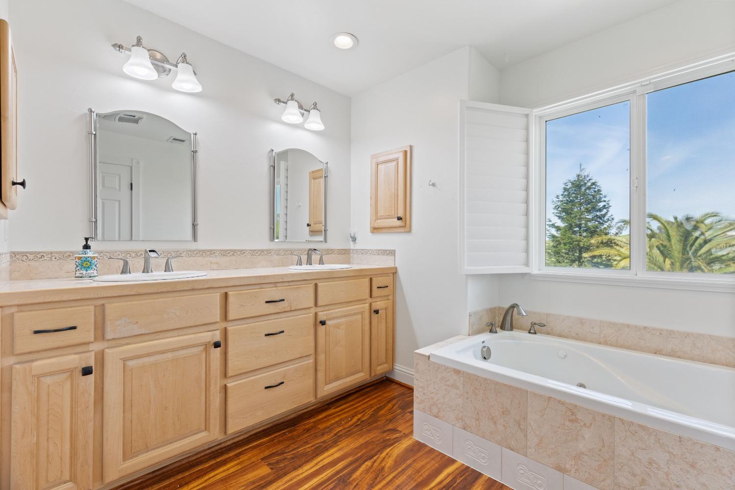 Detail Gallery Image 24 of 73 For 4161 Kapaka Ln, Wheatland,  CA 95692 - 4 Beds | 2/1 Baths