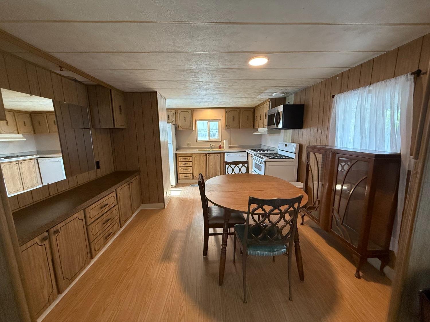 Detail Gallery Image 15 of 27 For 8600 West Ln 4, Stockton,  CA 95210 - 2 Beds | 1 Baths