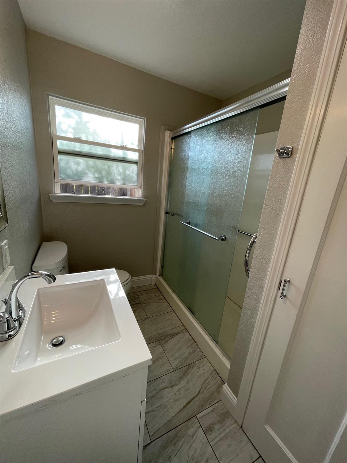 Detail Gallery Image 22 of 24 For 2420 E Fremont St, Stockton,  CA 95205 - 2 Beds | 1 Baths