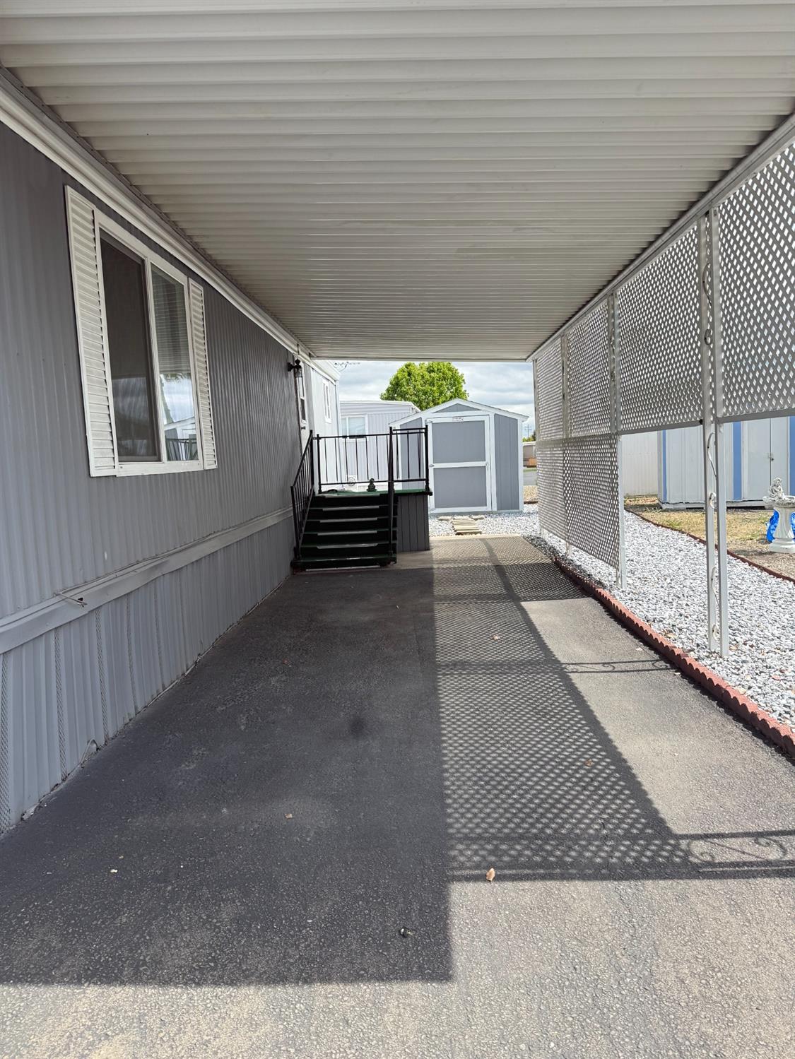 Detail Gallery Image 4 of 27 For 8600 West Ln 4, Stockton,  CA 95210 - 2 Beds | 1 Baths