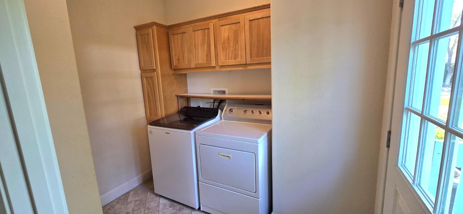 Detail Gallery Image 19 of 49 For 194 Full Cir, Davis,  CA 95618 - 3 Beds | 2 Baths