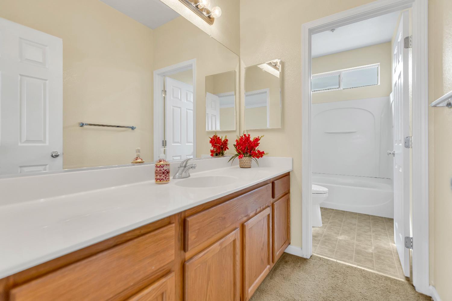Detail Gallery Image 60 of 82 For 9903 Tiziano Dr, Stockton,  CA 95212 - 5 Beds | 4/1 Baths