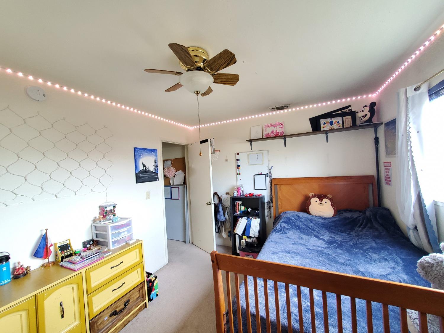 Detail Gallery Image 7 of 24 For 834 La Playa Ct, Manteca,  CA 95336 - 3 Beds | 1/1 Baths