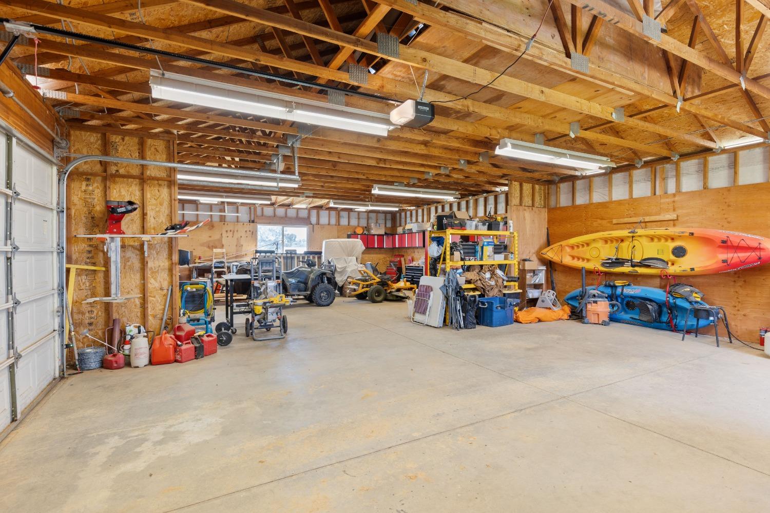 Detail Gallery Image 56 of 73 For 4161 Kapaka Ln, Wheatland,  CA 95692 - 4 Beds | 2/1 Baths