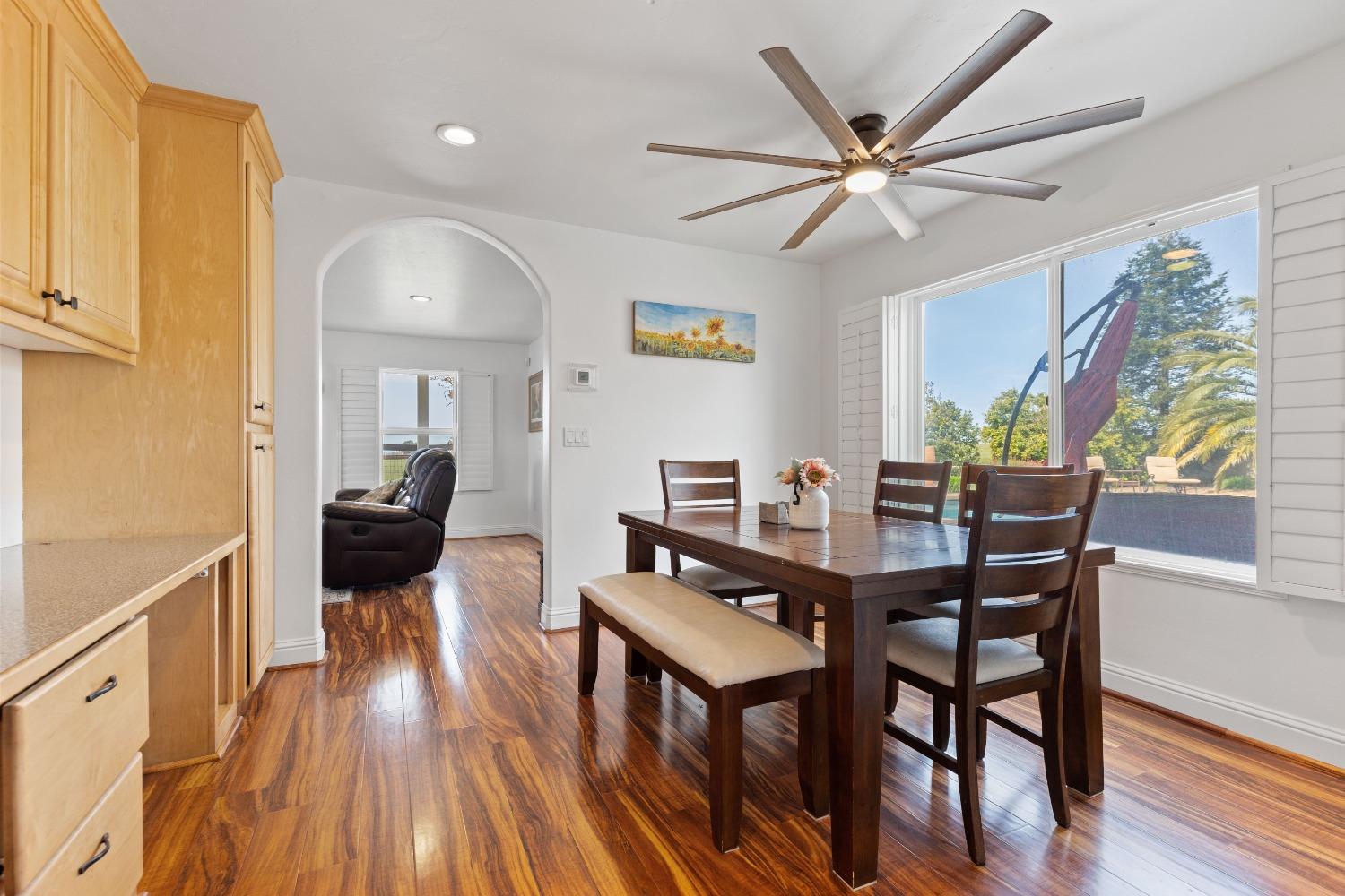 Detail Gallery Image 12 of 73 For 4161 Kapaka Ln, Wheatland,  CA 95692 - 4 Beds | 2/1 Baths
