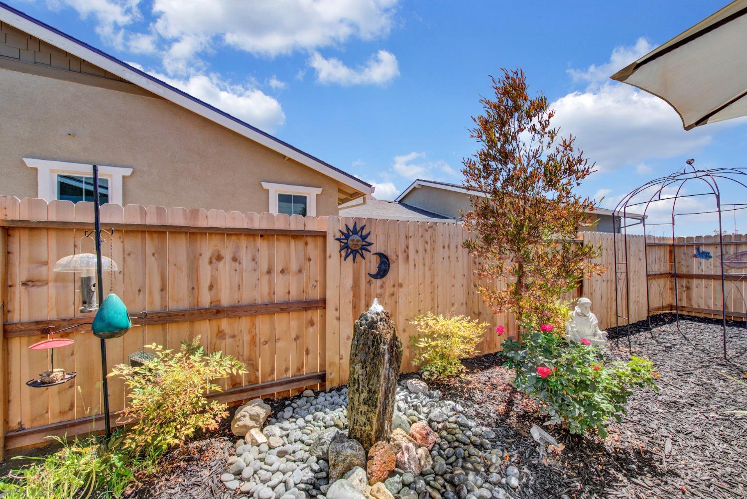 Detail Gallery Image 88 of 93 For 947 Wyatt Ln, Winters,  CA 95694 - 4 Beds | 3/1 Baths