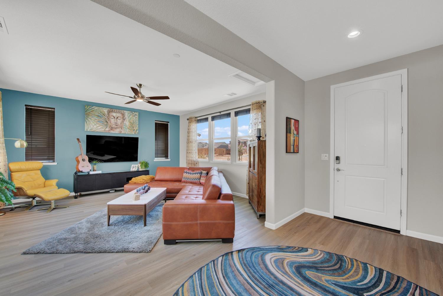 Detail Gallery Image 17 of 93 For 947 Wyatt Ln, Winters,  CA 95694 - 4 Beds | 3/1 Baths