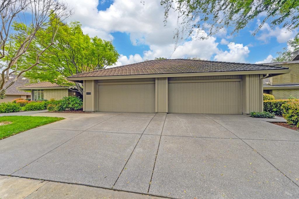 Detail Gallery Image 10 of 95 For 11523 Forty Niner Cir, Gold River,  CA 95670 - 3 Beds | 2/1 Baths