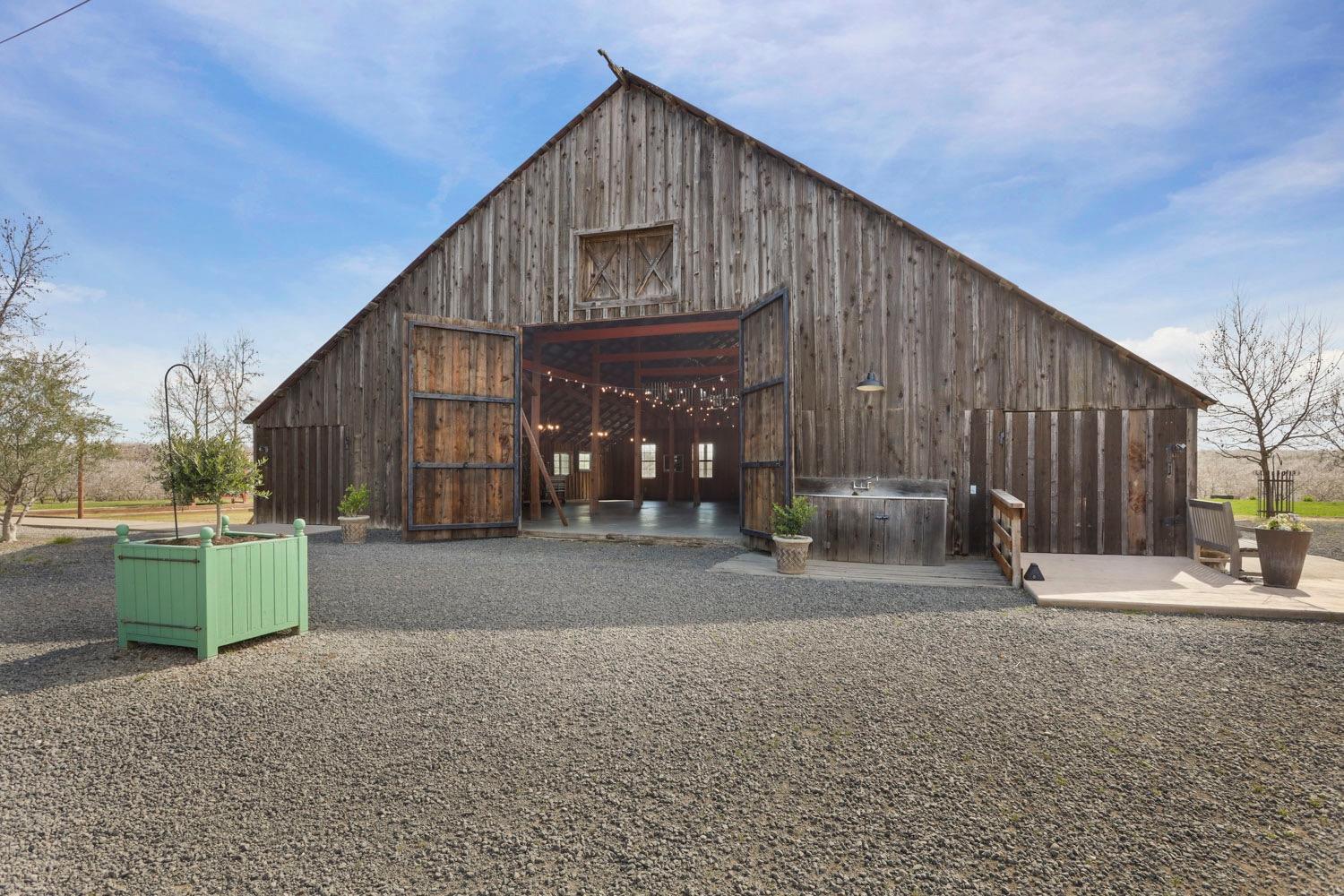 Detail Gallery Image 63 of 99 For 10031 Frankenheimer Rd, Oakdale,  CA 95361 - – Beds | – Baths
