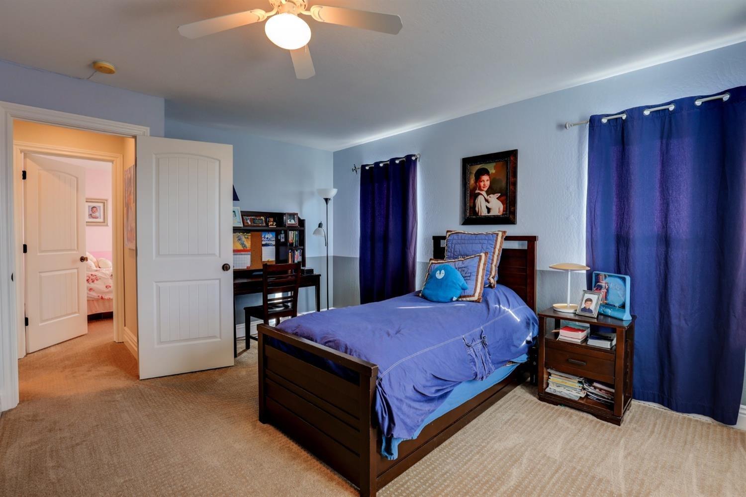 Detail Gallery Image 35 of 78 For 1300 Sierra Oak Ln, Colfax,  CA 95713 - 4 Beds | 3/1 Baths
