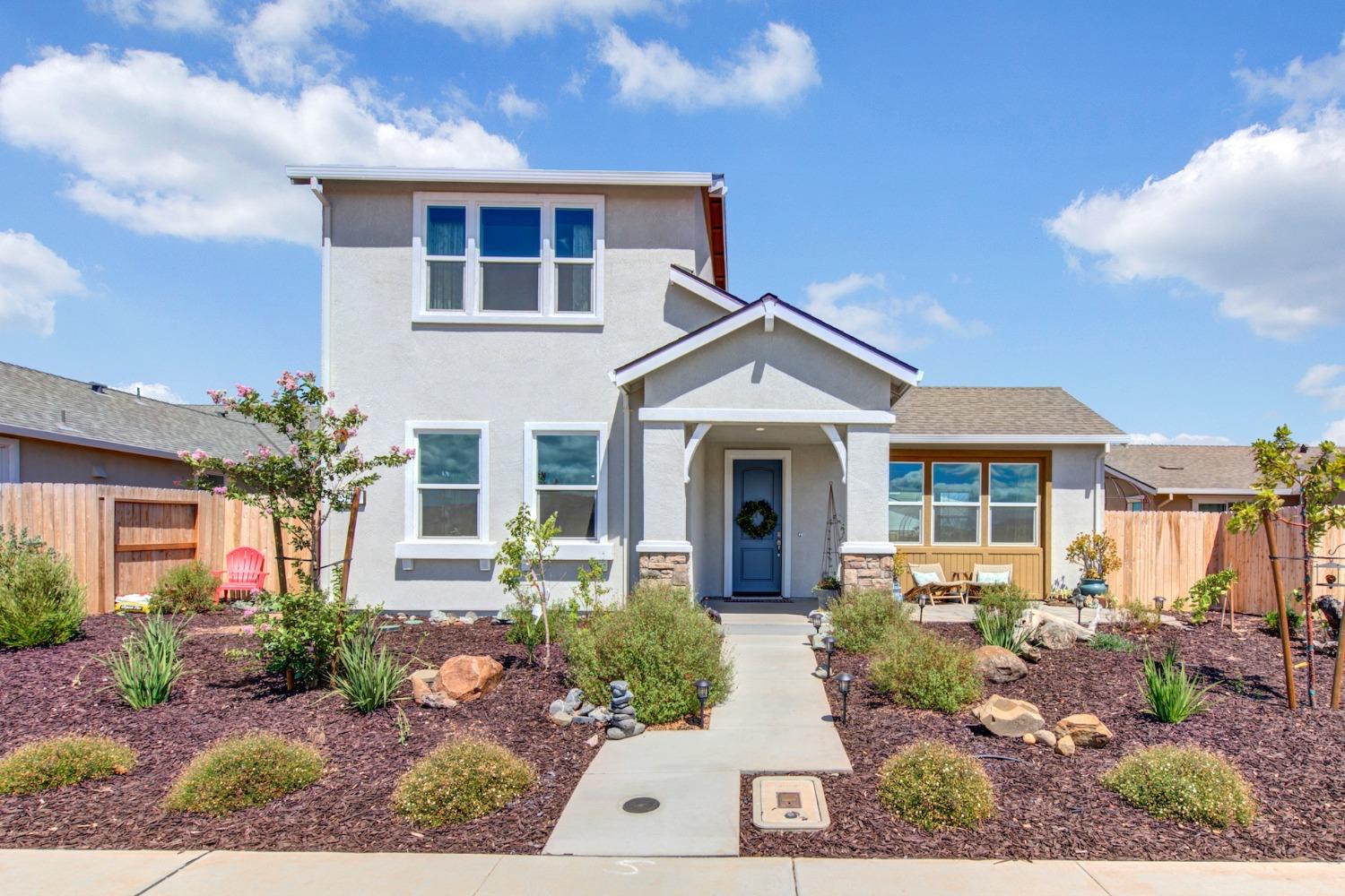 Detail Gallery Image 1 of 93 For 947 Wyatt Ln, Winters,  CA 95694 - 4 Beds | 3/1 Baths