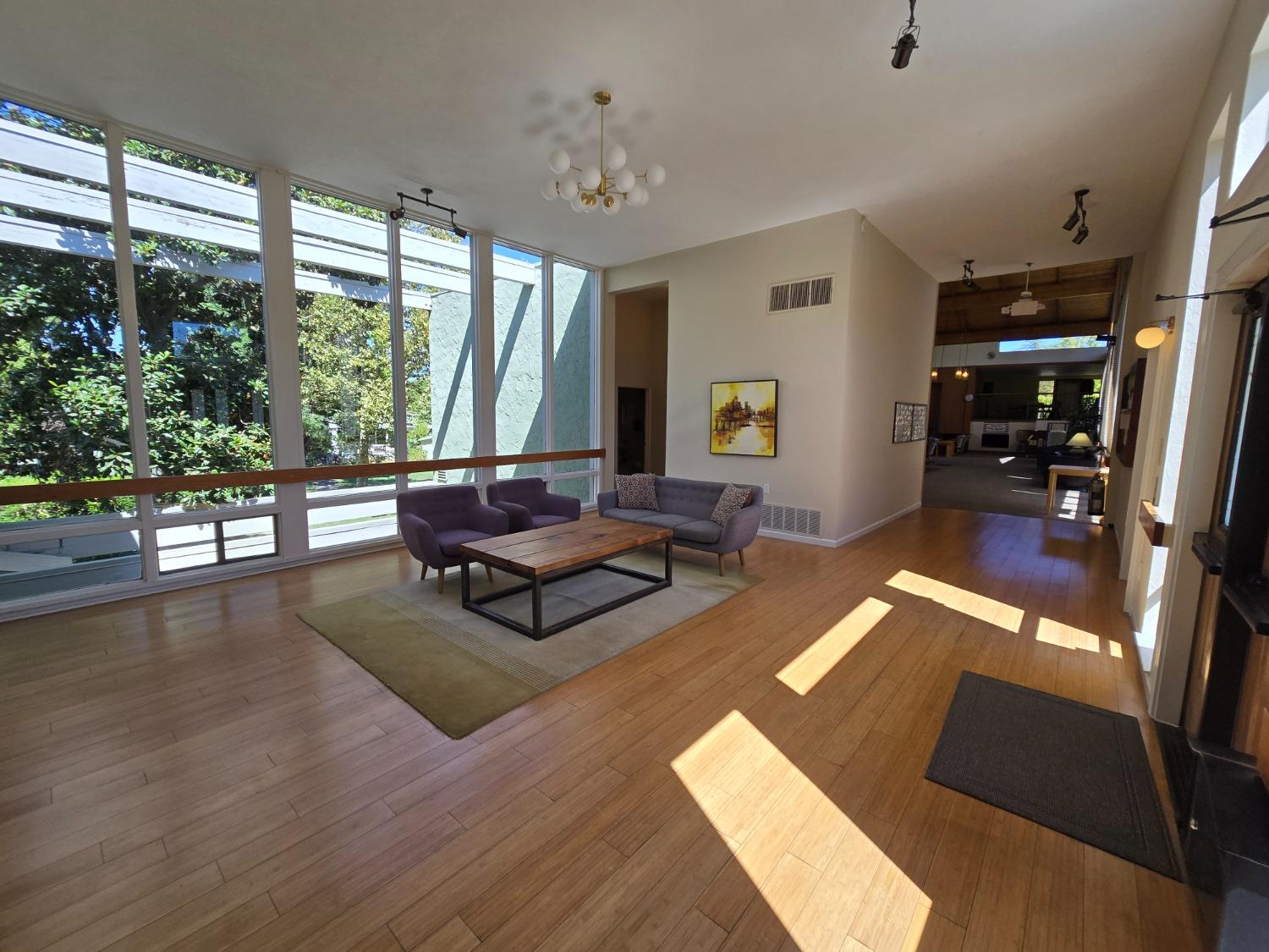 Detail Gallery Image 49 of 49 For 194 Full Cir, Davis,  CA 95618 - 3 Beds | 2 Baths