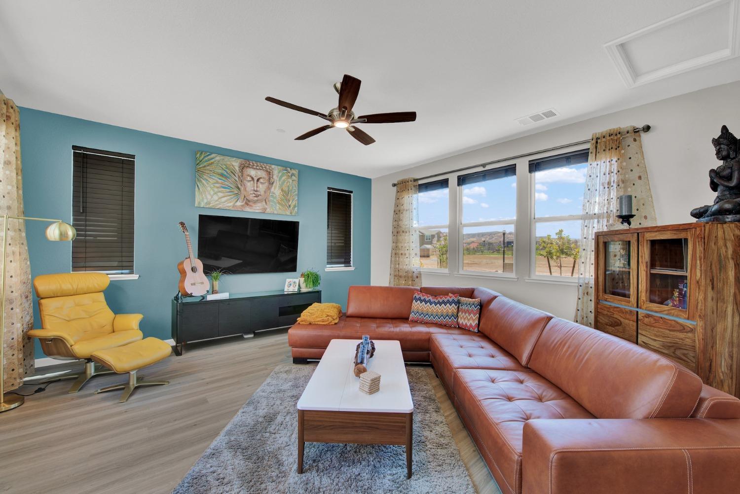 Detail Gallery Image 18 of 93 For 947 Wyatt Ln, Winters,  CA 95694 - 4 Beds | 3/1 Baths
