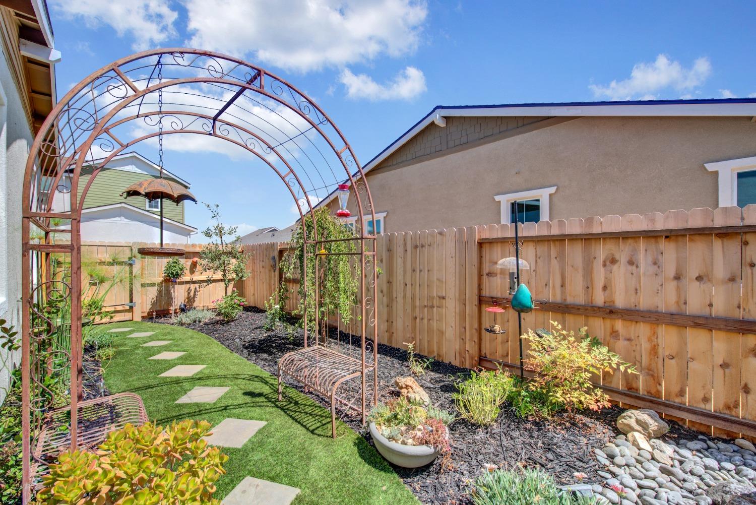 Detail Gallery Image 85 of 93 For 947 Wyatt Ln, Winters,  CA 95694 - 4 Beds | 3/1 Baths