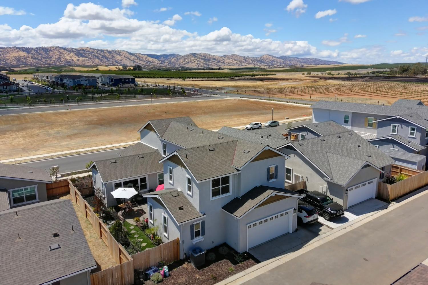 Detail Gallery Image 73 of 93 For 947 Wyatt Ln, Winters,  CA 95694 - 4 Beds | 3/1 Baths