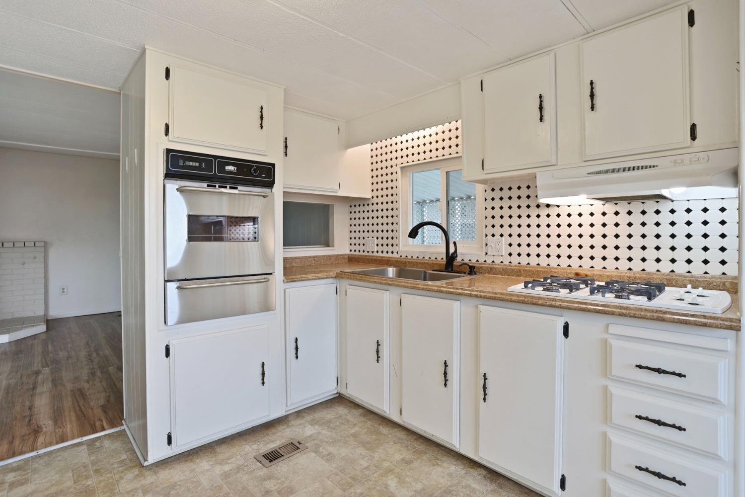 Detail Gallery Image 24 of 33 For 11662 N Ham Ln 24, Lodi,  CA 95242 - 2 Beds | 1 Baths