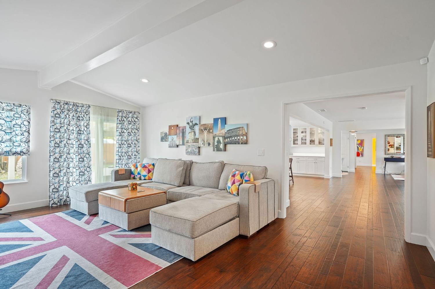 Detail Gallery Image 17 of 43 For 761 Saverien Dr, Sacramento,  CA 95864 - 4 Beds | 2/1 Baths