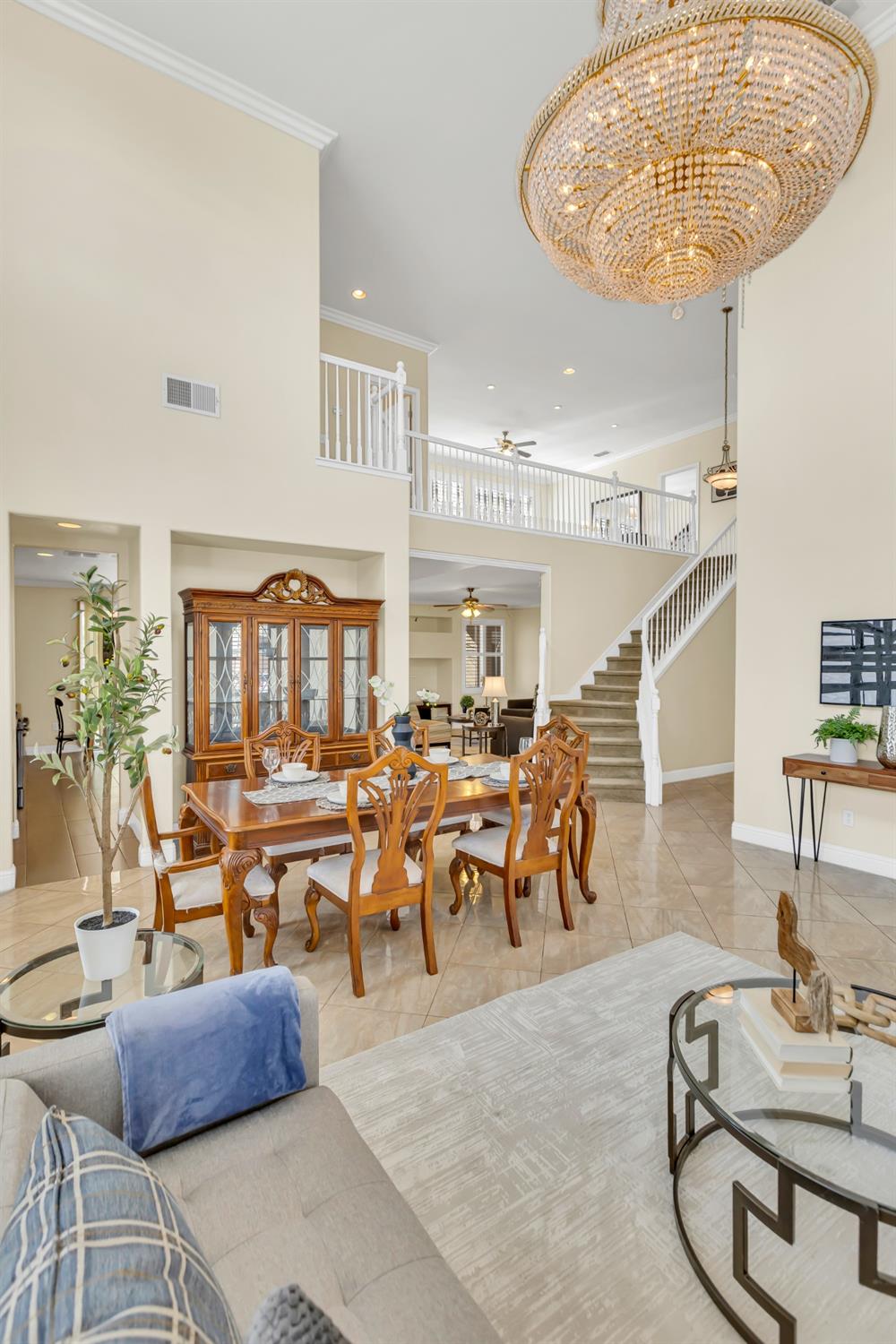 Detail Gallery Image 33 of 82 For 9903 Tiziano Dr, Stockton,  CA 95212 - 5 Beds | 4/1 Baths
