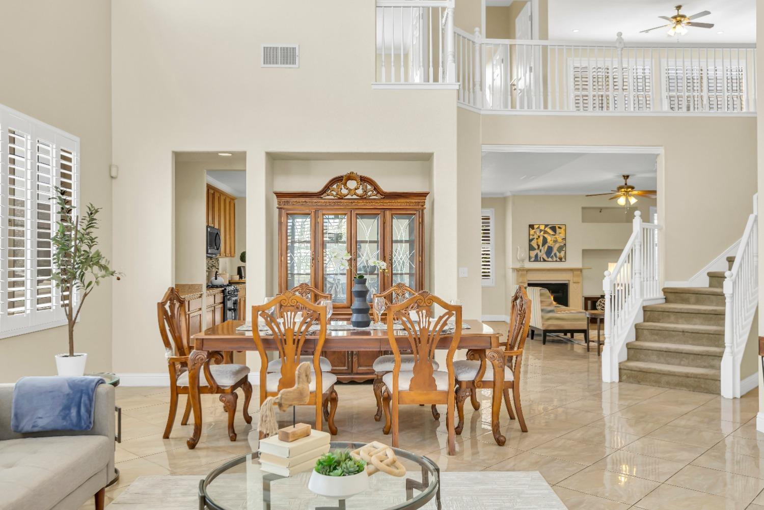 Detail Gallery Image 3 of 82 For 9903 Tiziano Dr, Stockton,  CA 95212 - 5 Beds | 4/1 Baths