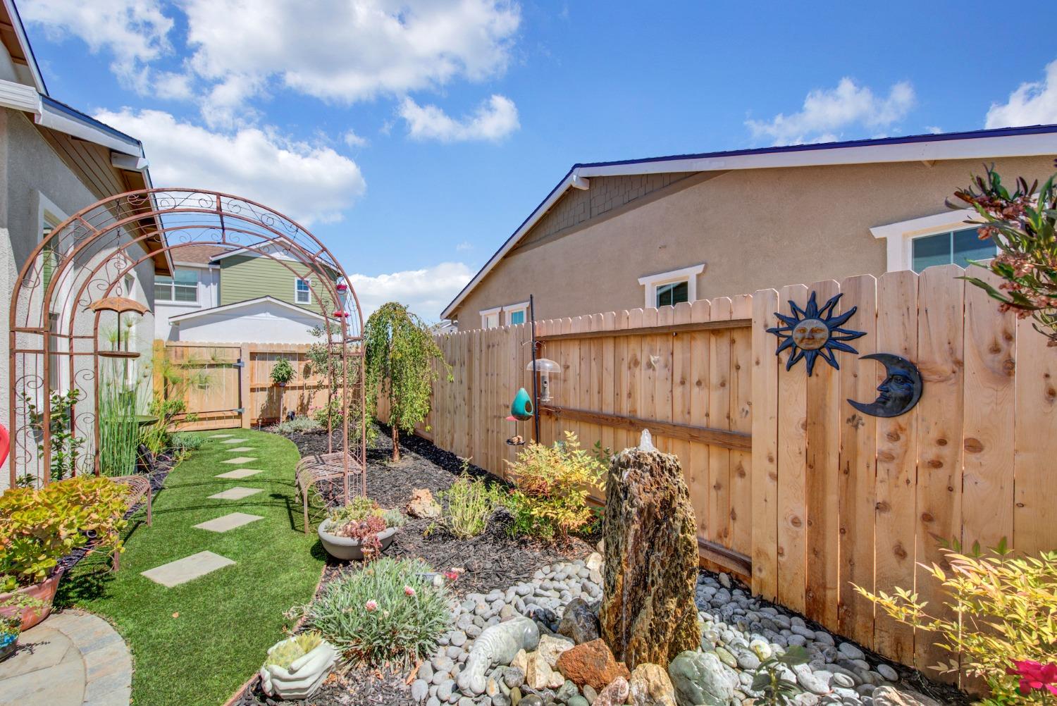 Detail Gallery Image 86 of 93 For 947 Wyatt Ln, Winters,  CA 95694 - 4 Beds | 3/1 Baths