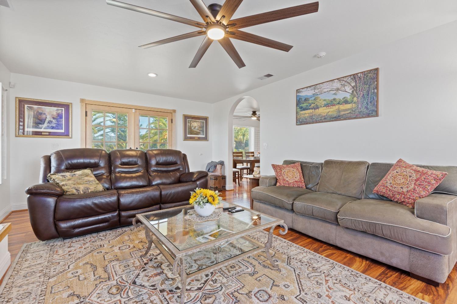 Detail Gallery Image 10 of 73 For 4161 Kapaka Ln, Wheatland,  CA 95692 - 4 Beds | 2/1 Baths
