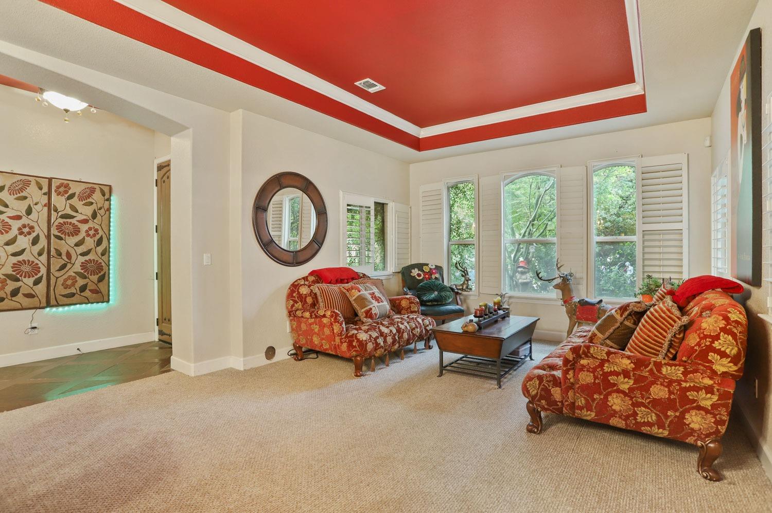 Detail Gallery Image 10 of 85 For 10941 St Moritz Cir, Stockton,  CA 95209 - 5 Beds | 3 Baths