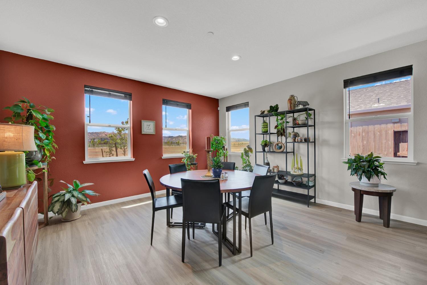 Detail Gallery Image 21 of 93 For 947 Wyatt Ln, Winters,  CA 95694 - 4 Beds | 3/1 Baths