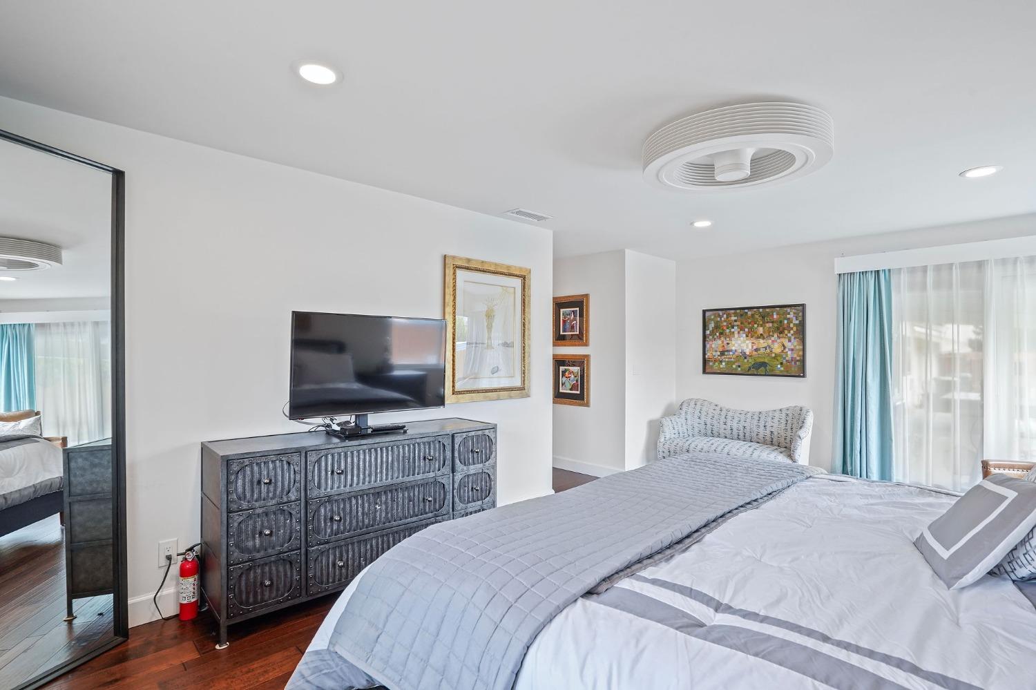 Detail Gallery Image 32 of 43 For 761 Saverien Dr, Sacramento,  CA 95864 - 4 Beds | 2/1 Baths