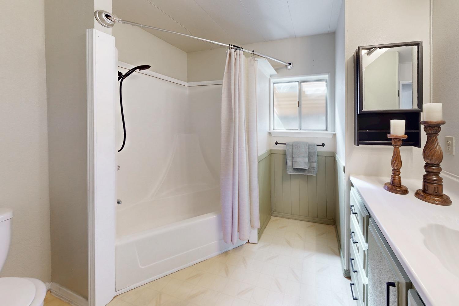Detail Gallery Image 23 of 49 For 85 via Roberto, Olivehurst,  CA 95961 - 2 Beds | 2 Baths