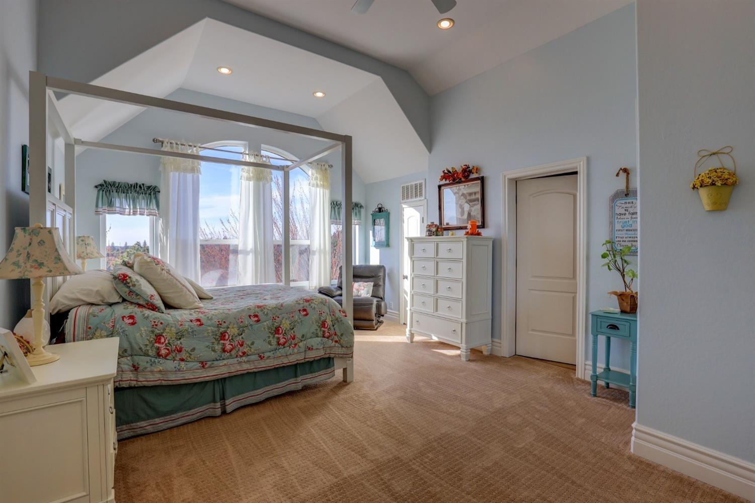 Detail Gallery Image 44 of 78 For 1300 Sierra Oak Ln, Colfax,  CA 95713 - 4 Beds | 3/1 Baths