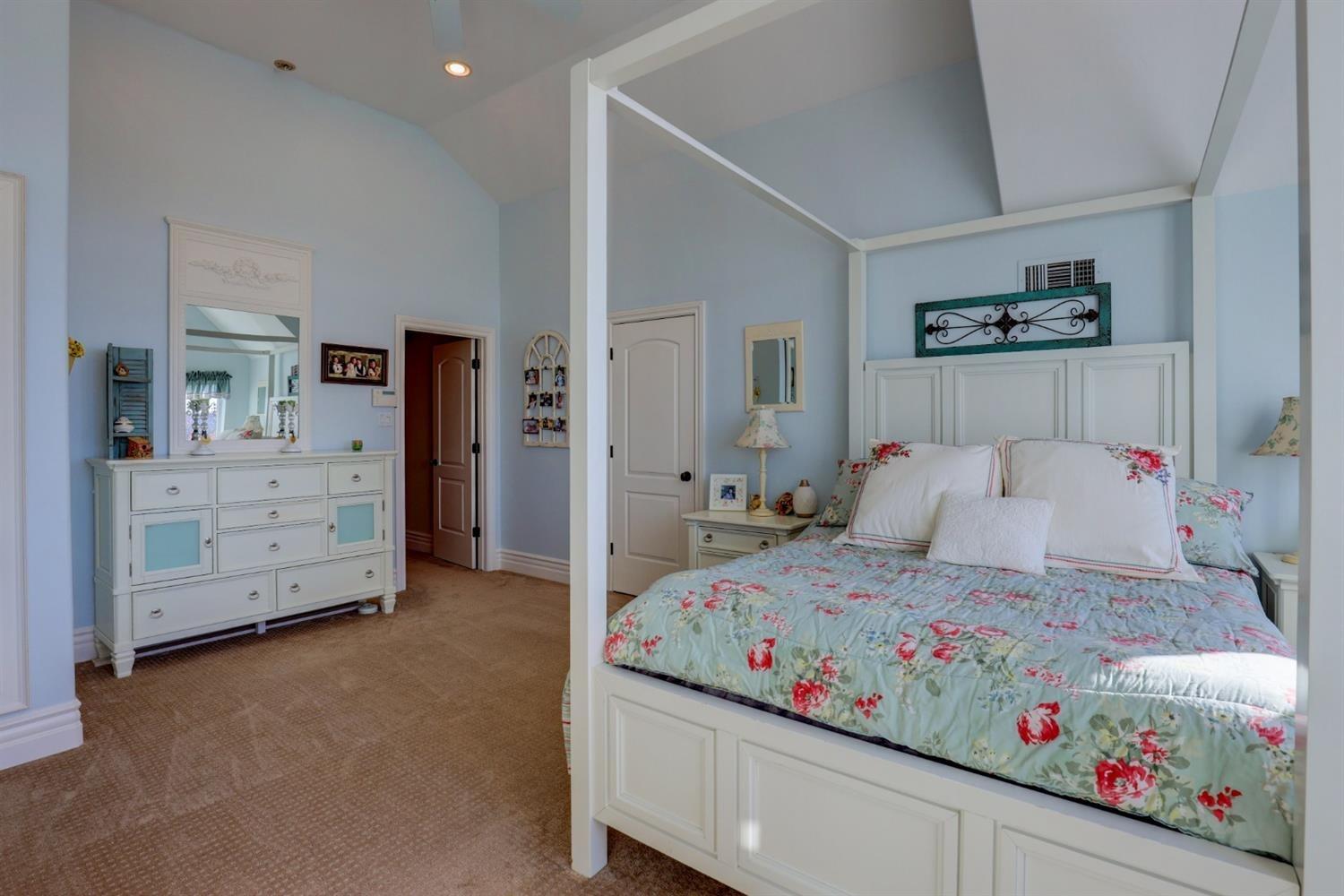 Detail Gallery Image 46 of 78 For 1300 Sierra Oak Ln, Colfax,  CA 95713 - 4 Beds | 3/1 Baths