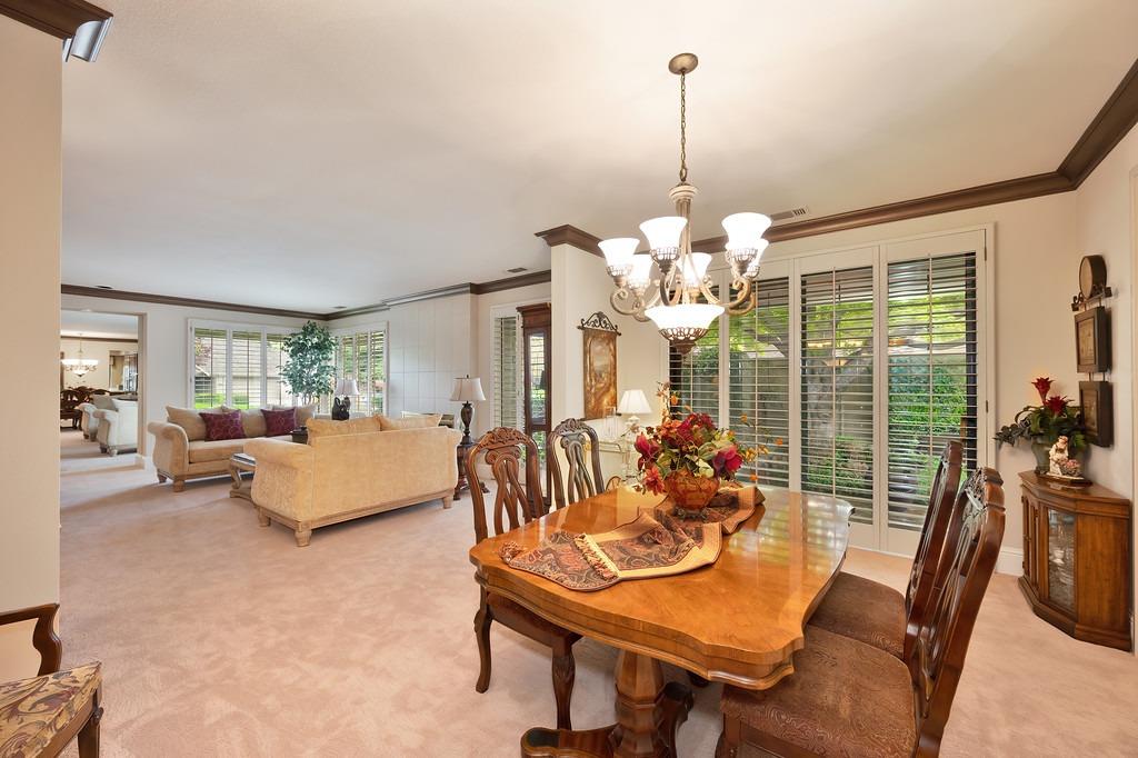 Detail Gallery Image 17 of 95 For 11523 Forty Niner Cir, Gold River,  CA 95670 - 3 Beds | 2/1 Baths