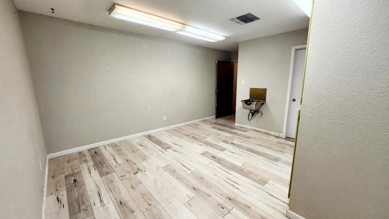 Detail Gallery Image 23 of 40 For 8770 Greenback Ln, Orangevale,  CA 95662 - – Beds | – Baths