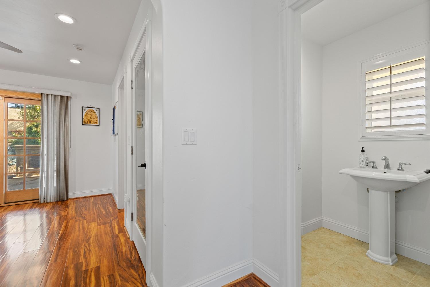 Detail Gallery Image 18 of 73 For 4161 Kapaka Ln, Wheatland,  CA 95692 - 4 Beds | 2/1 Baths