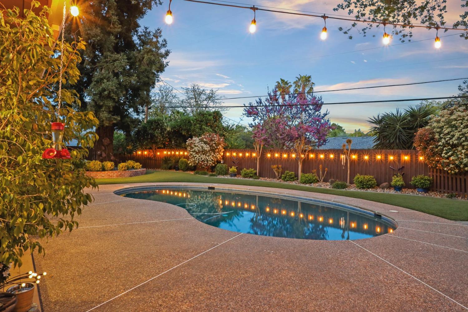 Detail Gallery Image 51 of 51 For 7522 Woodside Dr, Stockton,  CA 95207 - 3 Beds | 3 Baths
