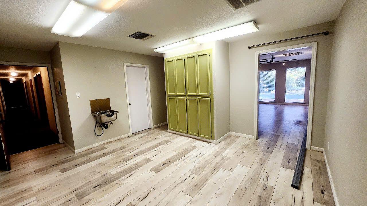 Detail Gallery Image 12 of 40 For 8770 Greenback Ln, Orangevale,  CA 95662 - – Beds | – Baths