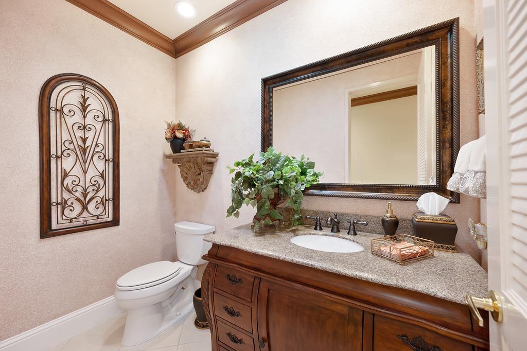 Detail Gallery Image 49 of 95 For 11523 Forty Niner Cir, Gold River,  CA 95670 - 3 Beds | 2/1 Baths