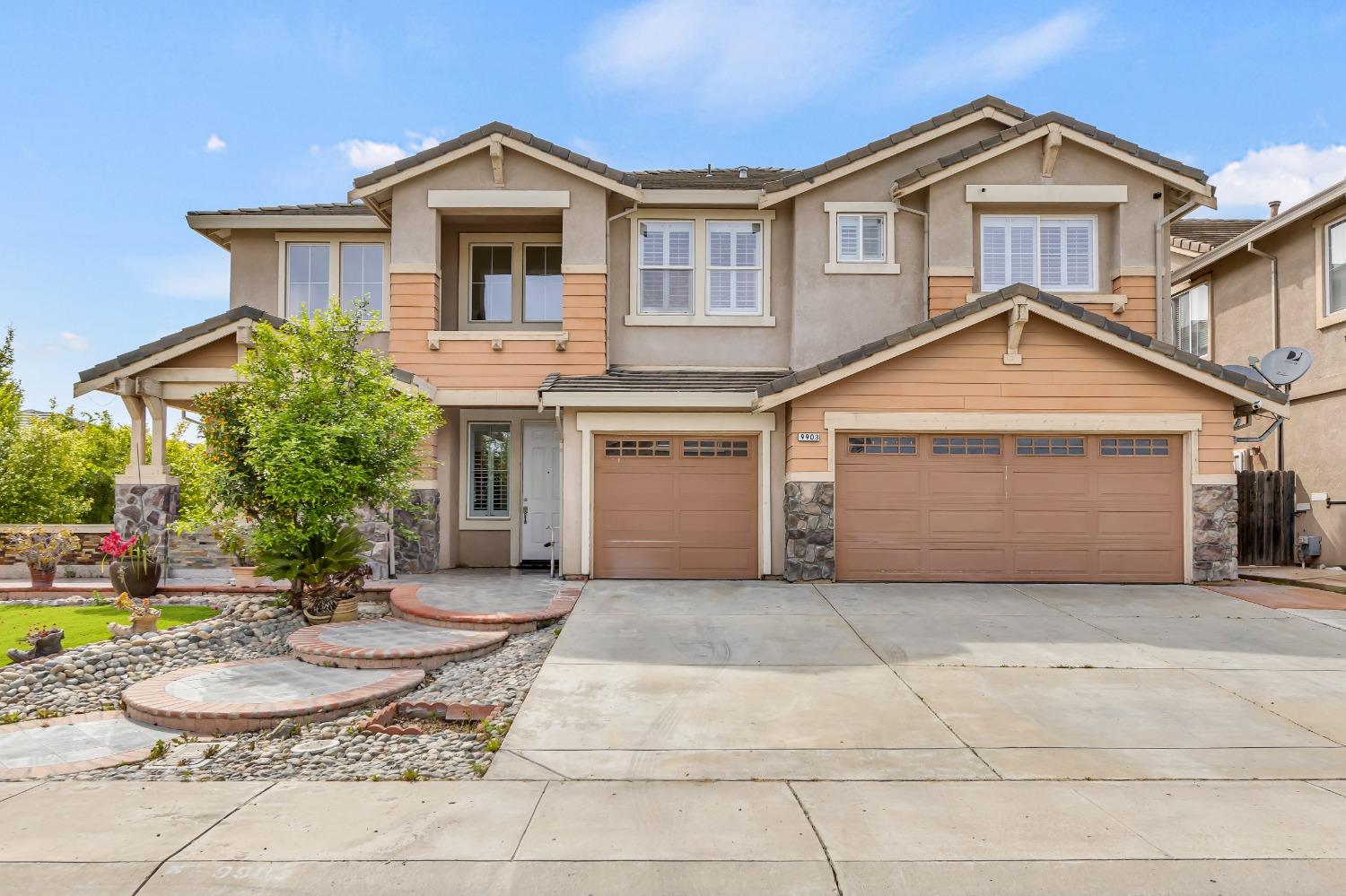 Detail Gallery Image 1 of 82 For 9903 Tiziano Dr, Stockton,  CA 95212 - 5 Beds | 4/1 Baths