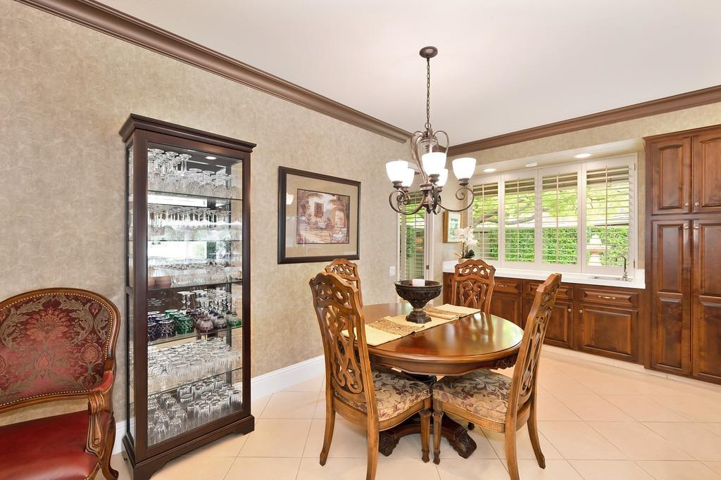 Detail Gallery Image 27 of 95 For 11523 Forty Niner Cir, Gold River,  CA 95670 - 3 Beds | 2/1 Baths