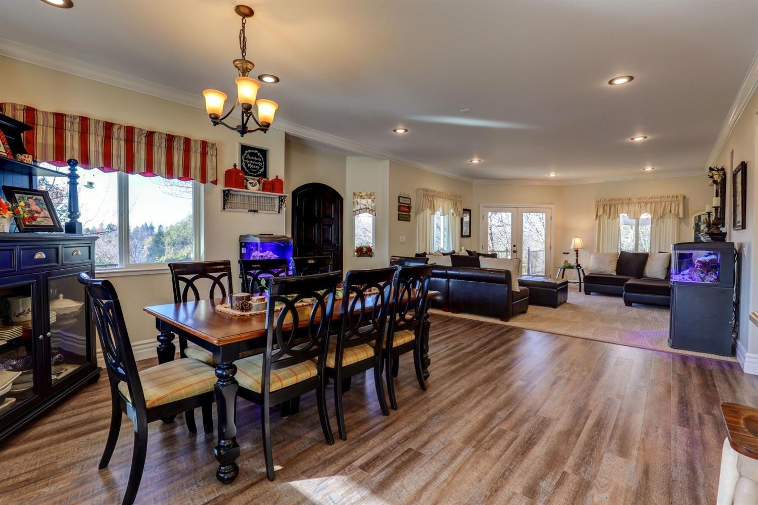 Detail Gallery Image 18 of 78 For 1300 Sierra Oak Ln, Colfax,  CA 95713 - 4 Beds | 3/1 Baths