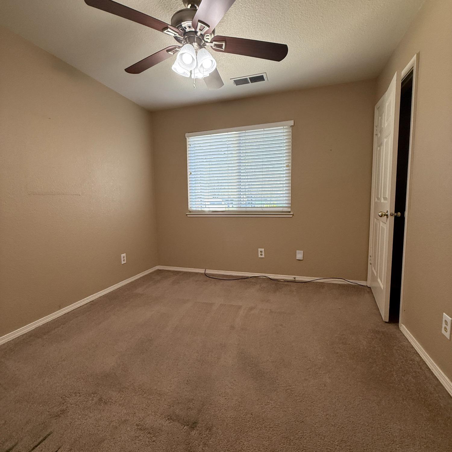 Detail Gallery Image 16 of 34 For 2301 Blue Quail Ct, Modesto,  CA 95355 - 4 Beds | 2 Baths