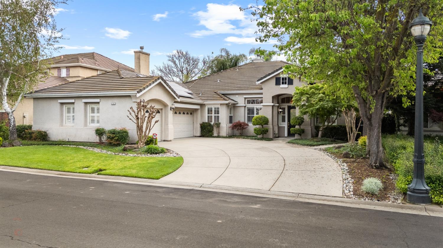 Detail Gallery Image 1 of 1 For 5162 Poppy Hills Cir, Stockton,  CA 95219 - 4 Beds | 2/1 Baths