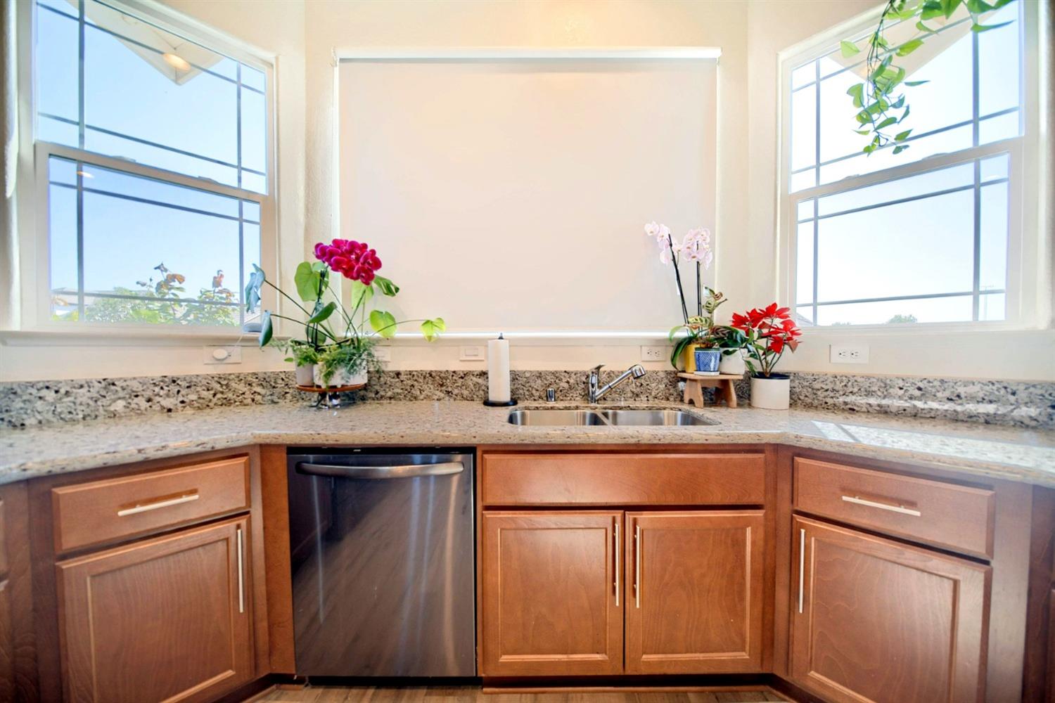 Detail Gallery Image 26 of 81 For 601 St Helena Dr, Newman,  CA 95360 - 4 Beds | 2/1 Baths