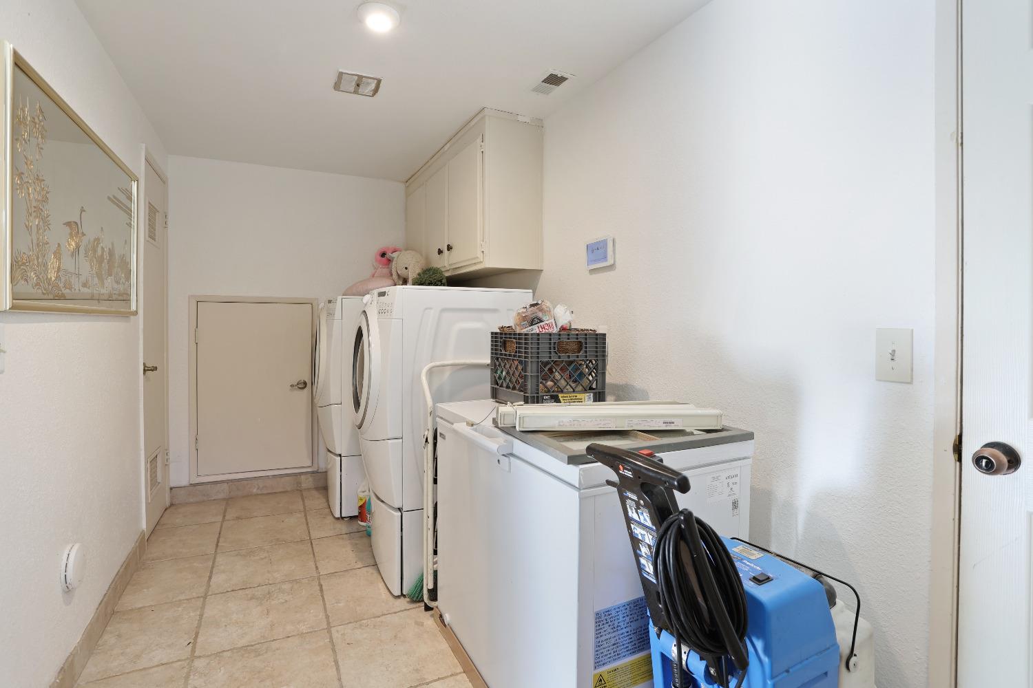 Detail Gallery Image 25 of 40 For 9127 Rutland Ct, Stockton,  CA 95209 - 4 Beds | 3 Baths