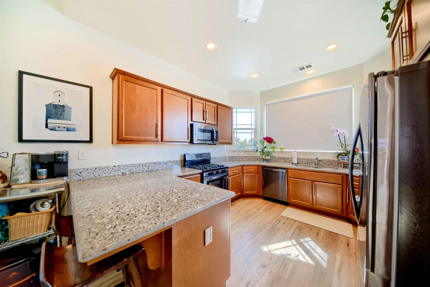 Detail Gallery Image 24 of 81 For 601 St Helena Dr, Newman,  CA 95360 - 4 Beds | 2/1 Baths