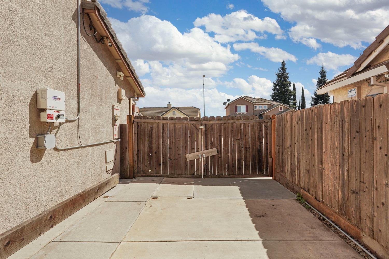 Detail Gallery Image 52 of 52 For 1757 Picadilly Way, Manteca,  CA 95336 - 3 Beds | 2/1 Baths
