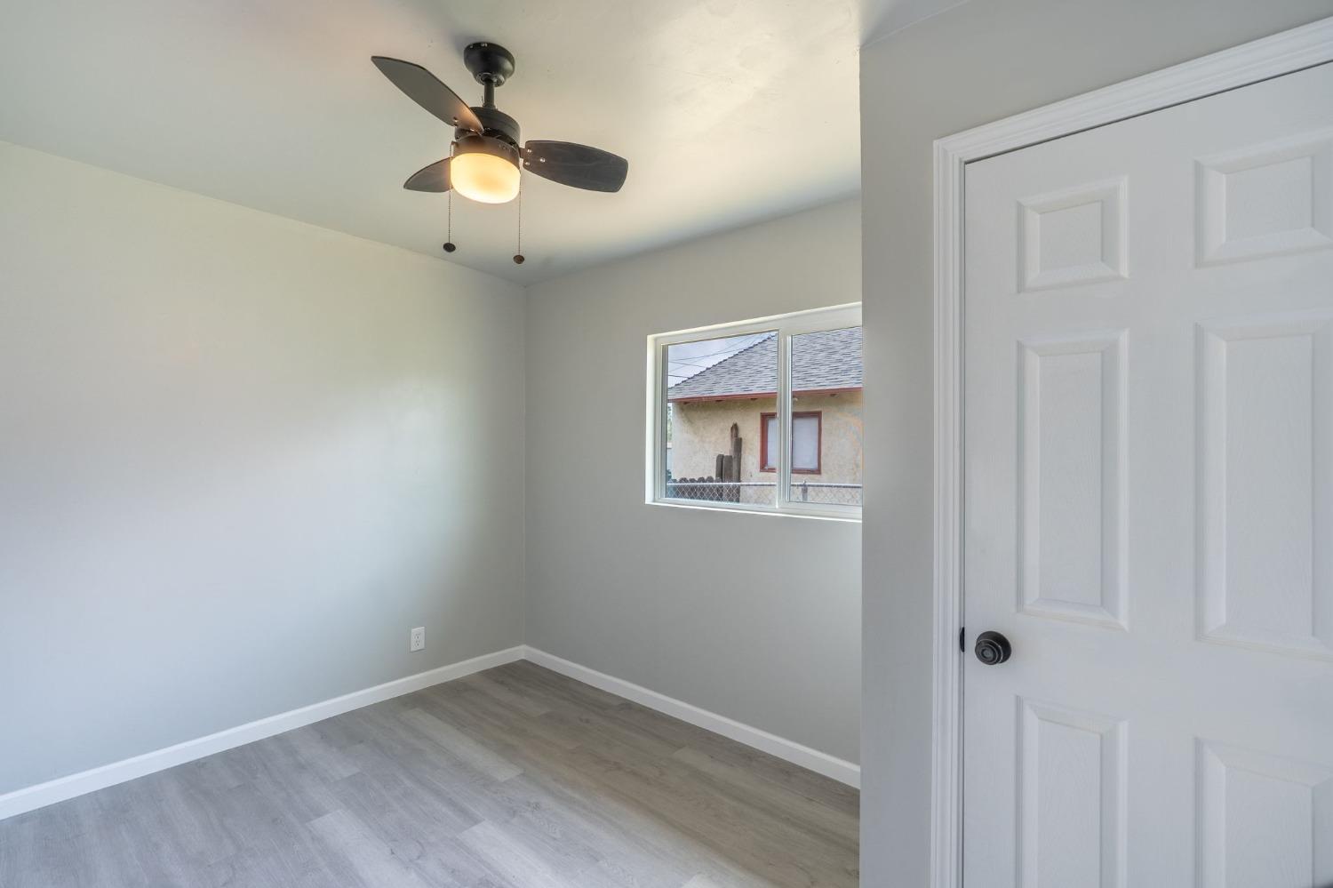Detail Gallery Image 14 of 27 For 426 Howard St, Stockton,  CA 95206 - 3 Beds | 2 Baths